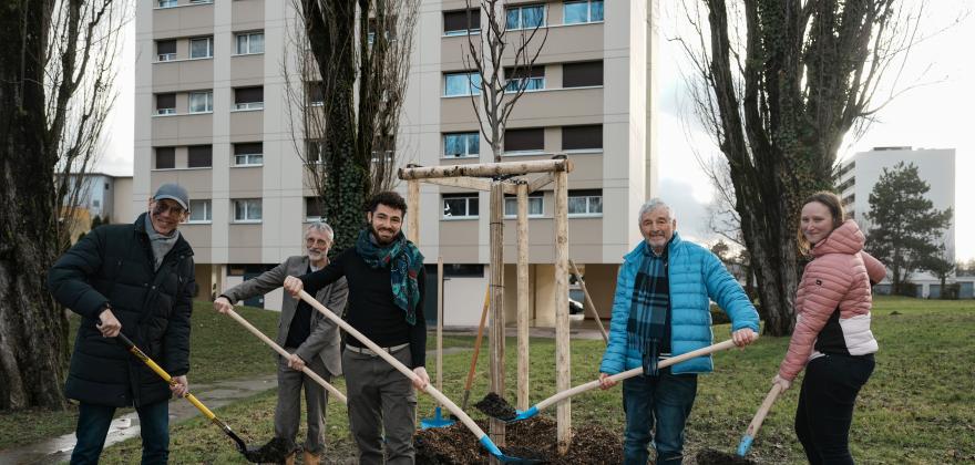 Inauguration d’une aire de jeux et d’une parcelle renaturée à Nyon